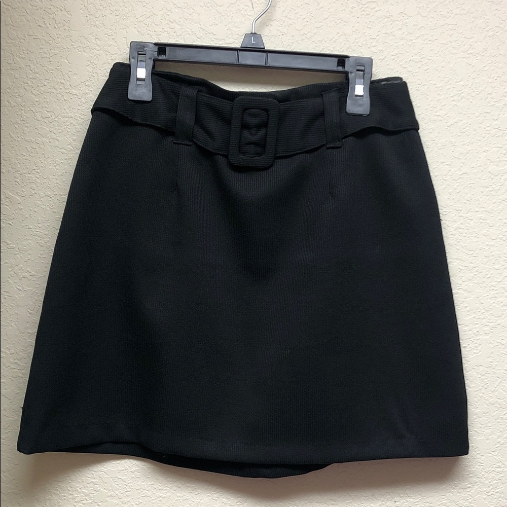 Tracy Evans Black Textured Belted Mini Skirt